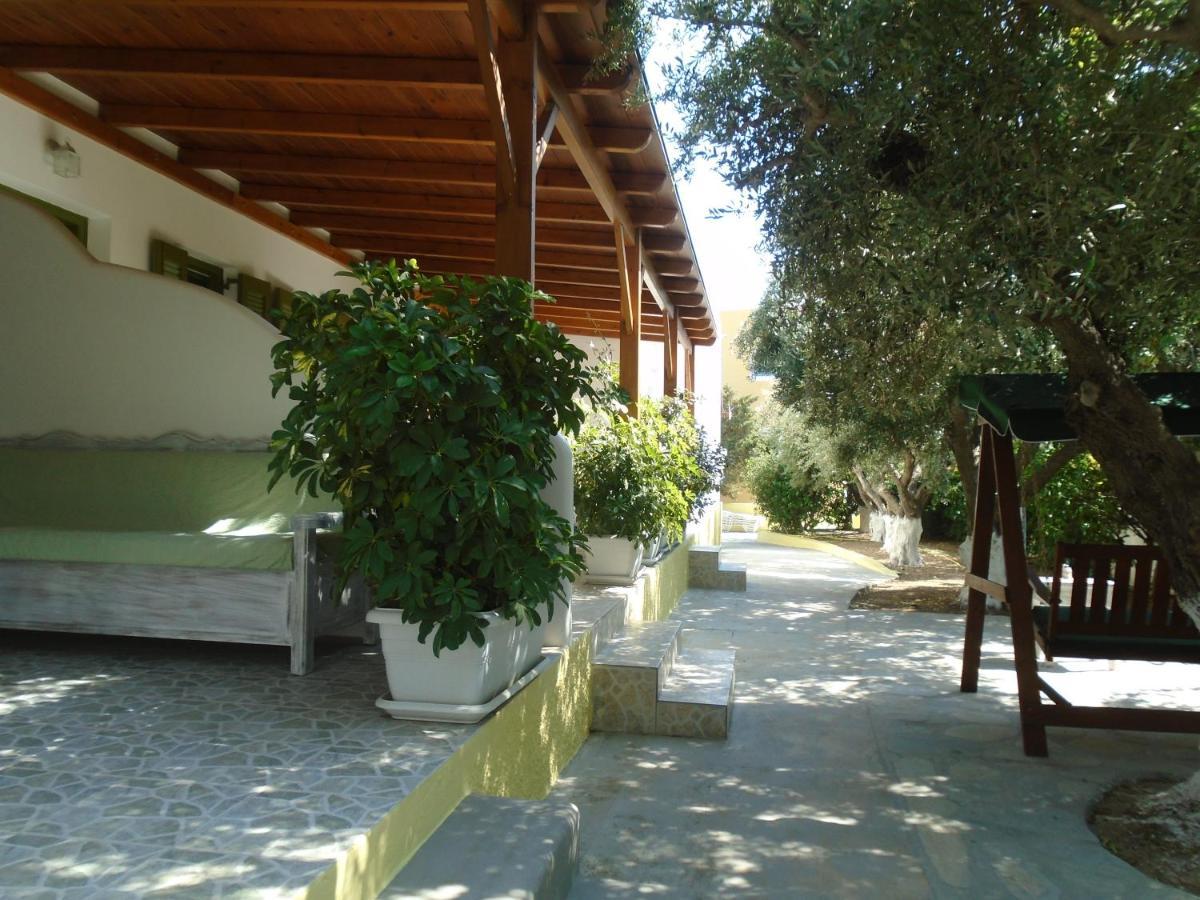 Leros Eleonas Apartments Алінда Екстер'єр фото
