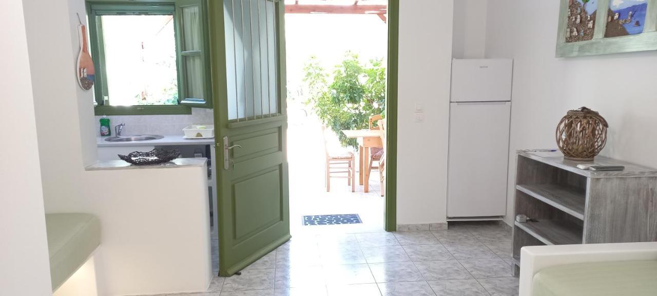 Leros Eleonas Apartments Алінда Екстер'єр фото