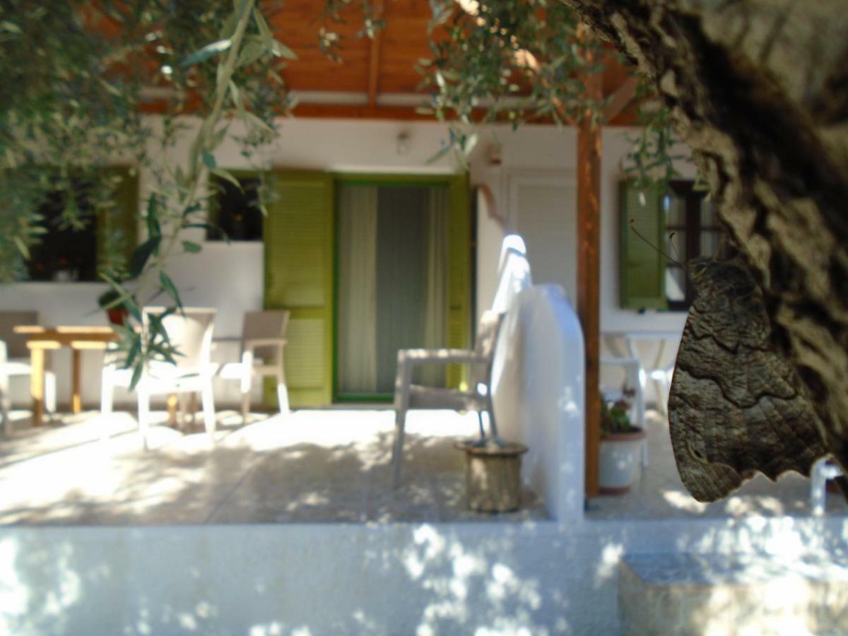 Leros Eleonas Apartments Алінда Екстер'єр фото